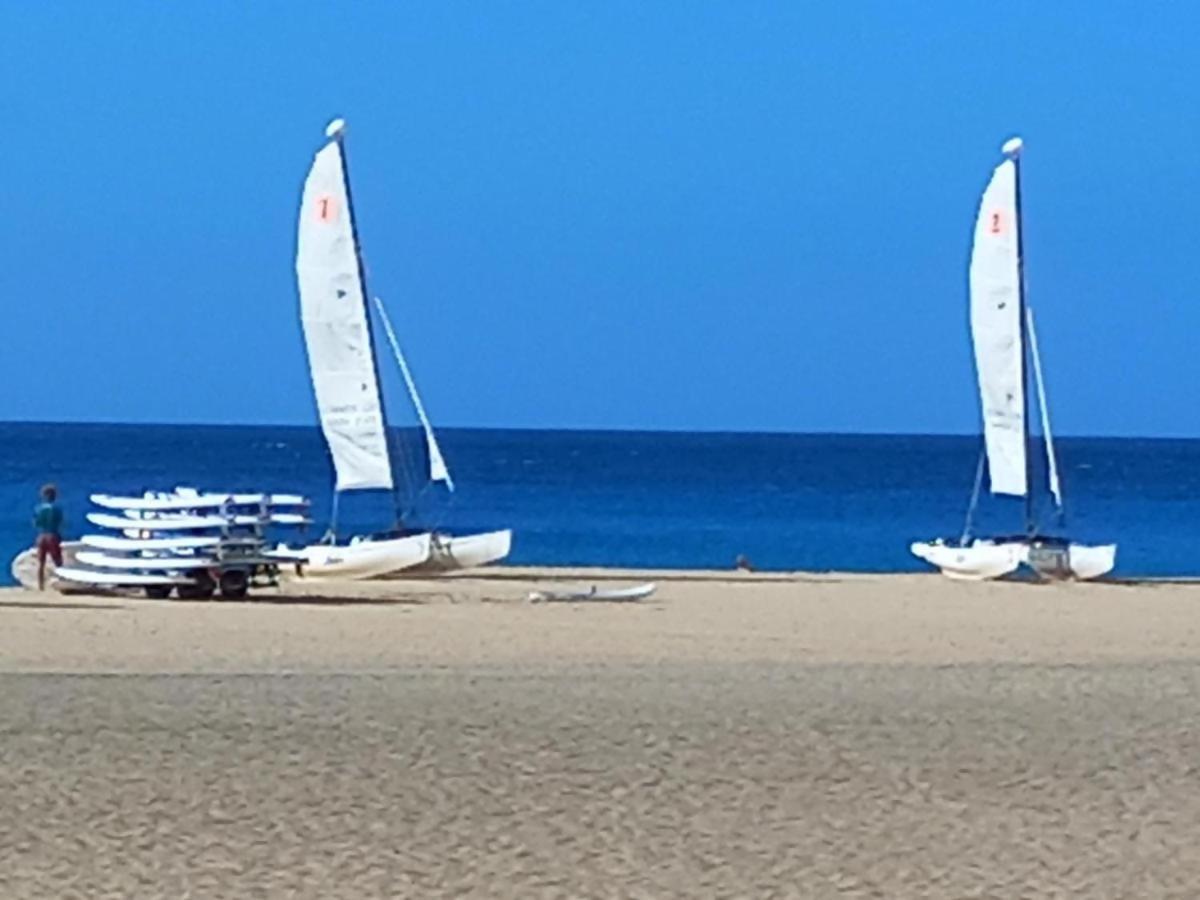 Sol Y Sal Con Vista A La Piscina (Adults Only) Коральео Экстерьер фото