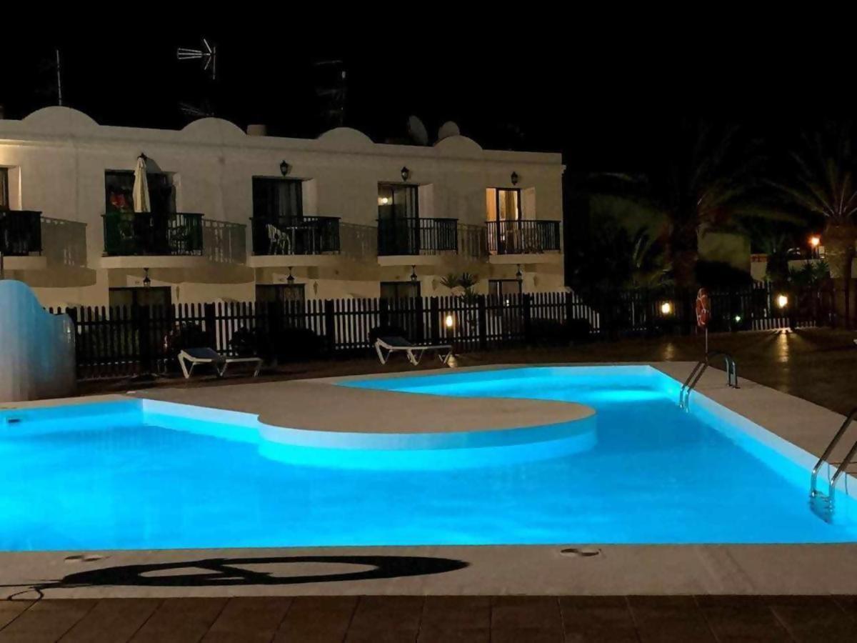 Sol Y Sal Con Vista A La Piscina (Adults Only) Коральео Экстерьер фото