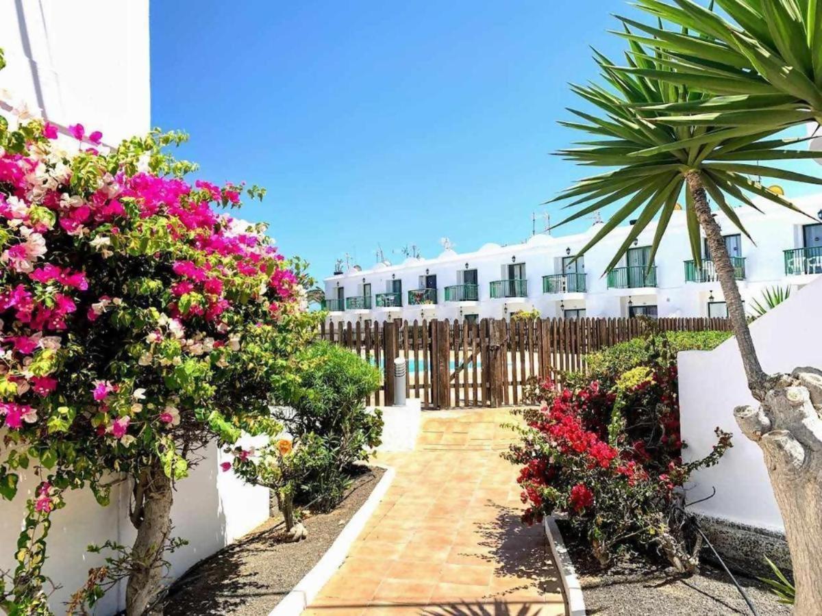 Sol Y Sal Con Vista A La Piscina (Adults Only) Коральео Экстерьер фото